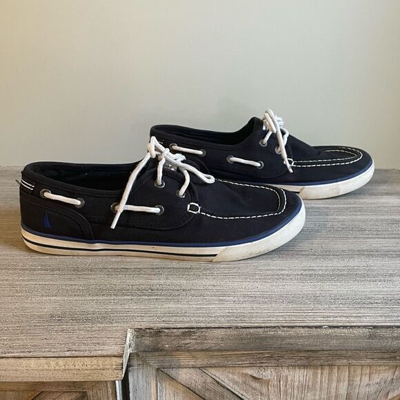 Nautica Classic Loafers - Picture 1 of 5
